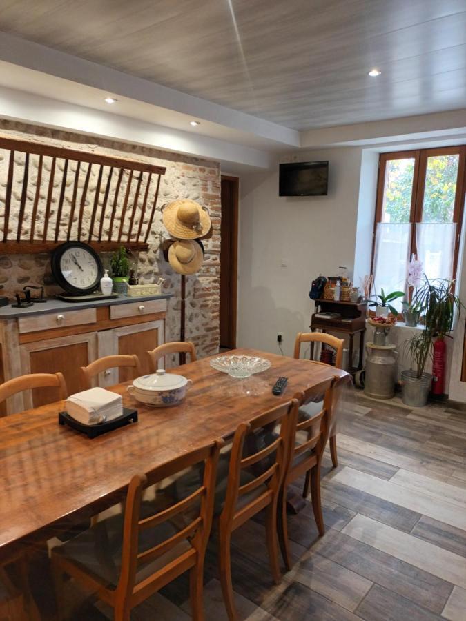 Chambre D'Hote Le Mercier Calmont  ภายนอก รูปภาพ